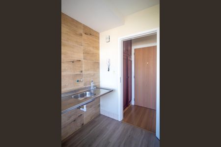 Cozinha de apartamento para alugar com 1 quarto, 36m² em Cavalhada, Porto Alegre