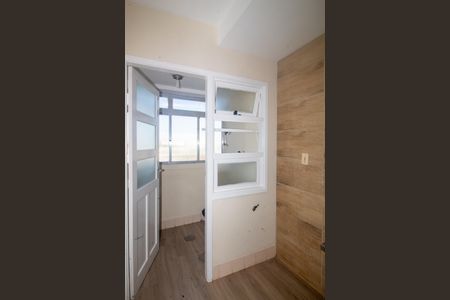 Cozinha de apartamento para alugar com 1 quarto, 36m² em Cavalhada, Porto Alegre