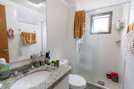 Apartamento à venda com 130m², 3 quartos e 2 vagasBanheiro da Suíte 1