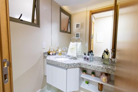 Apartamento à venda com 130m², 3 quartos e 2 vagasLavabo