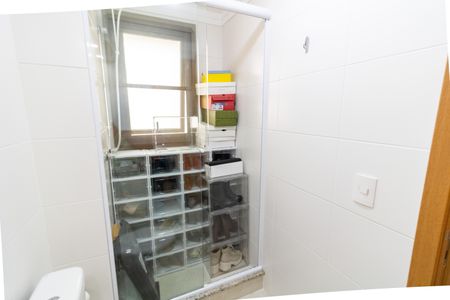 Apartamento à venda com 130m², 3 quartos e 2 vagasBanheiro da Suíte 2