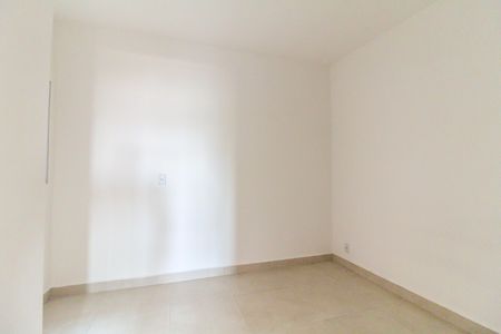 Apartamento para alugar com 45m², 2 quartos e sem vaga Apartamento para alugar com 45m², 2 quartos e sem vagaQuarto 1
