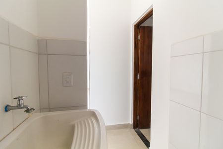 Apartamento para alugar com 45m², 2 quartos e sem vaga Apartamento para alugar com 45m², 2 quartos e sem vagaÁrea de serviço