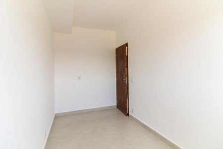 Apartamento para alugar com 45m², 2 quartos e sem vaga Apartamento para alugar com 45m², 2 quartos e sem vagaQuarto 2