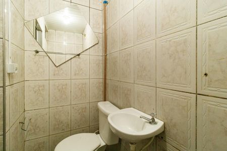 Casa para alugar com 30m², 1 quarto e sem vagaBanheiro