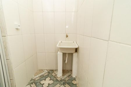 Casa para alugar com 30m², 1 quarto e sem vagaCozinha e Área de Serviço