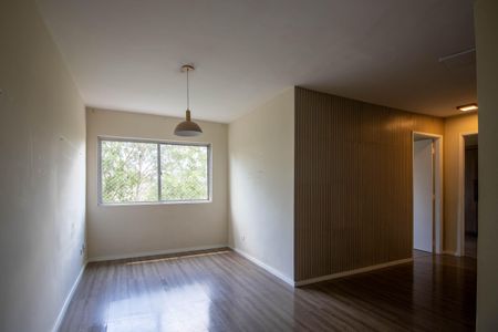 Sala de apartamento para alugar com 2 quartos, 61m² em Parque Munhoz, São Paulo