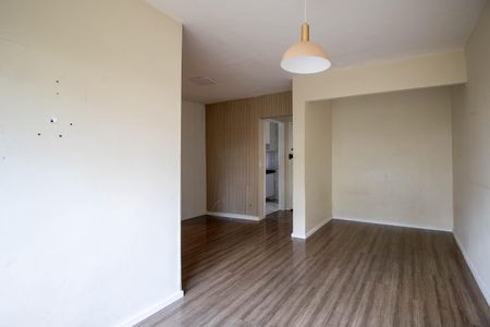 Apartamento para alugar com 61m², 2 quartos e 1 vagaSala