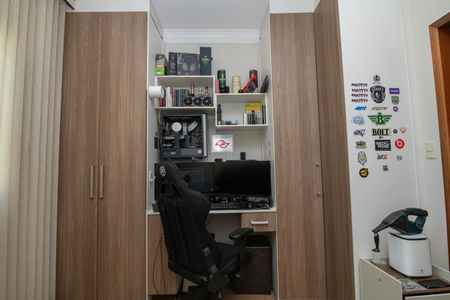 Casa de condomínio para alugar com 340m², 5 quartos e 4 vagasSuíte 4