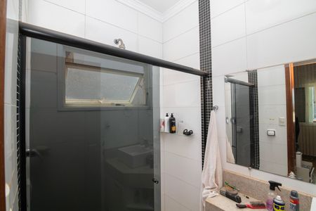 Casa de condomínio para alugar com 340m², 5 quartos e 4 vagasBanheiro da Suíte 4