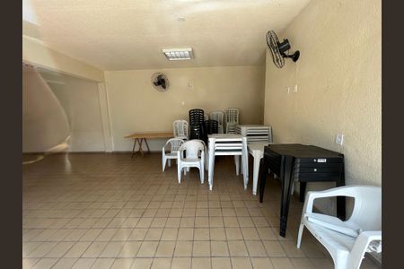 Apartamento para alugar com 46m², 2 quartos e 1 vagaÁrea comum - Salão de festas