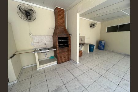 Apartamento para alugar com 46m², 2 quartos e 1 vagaÁrea comum - Churrasqueira