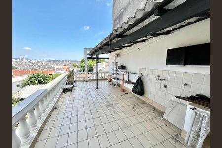 Casa para alugar com 155m², 3 quartos e 1 vaga Casa para alugar com 155m², 3 quartos e 1 vagaVaranda
