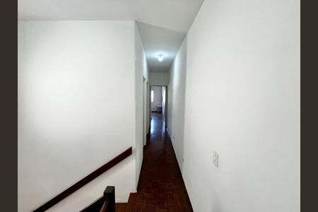 Casa para alugar com 155m², 3 quartos e 1 vaga Casa para alugar com 155m², 3 quartos e 1 vagaCorredor