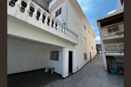 Casa para alugar com 155m², 3 quartos e 1 vaga Casa para alugar com 155m², 3 quartos e 1 vagaQuintal