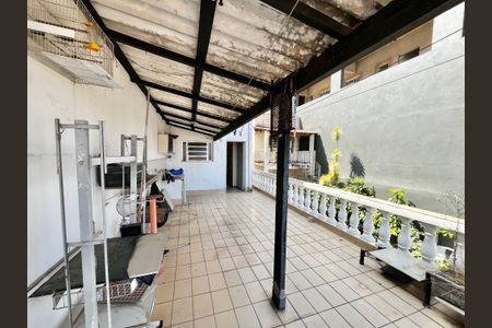 Casa para alugar com 155m², 3 quartos e 1 vaga Casa para alugar com 155m², 3 quartos e 1 vagaVaranda