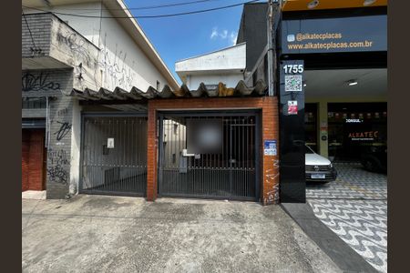 Casa para alugar com 155m², 3 quartos e 1 vaga Casa para alugar com 155m², 3 quartos e 1 vagaFachada/Placa