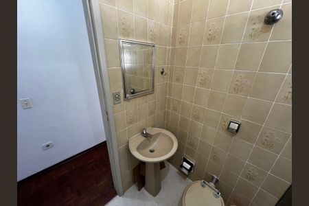 Casa para alugar com 155m², 3 quartos e 1 vaga Casa para alugar com 155m², 3 quartos e 1 vagaBanheiro