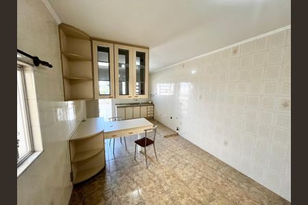 Casa para alugar com 155m², 3 quartos e 1 vaga Casa para alugar com 155m², 3 quartos e 1 vagaCozinha