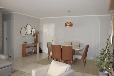 Sala de apartamento para alugar com 4 quartos, 154m² em Jardim Flor da Montanha, Guarulhos