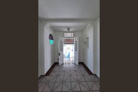 Sala de casa para alugar com 3 quartos, 180m² em Santa Rosa, Niterói