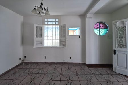 Sala de casa para alugar com 3 quartos, 180m² em Santa Rosa, Niterói