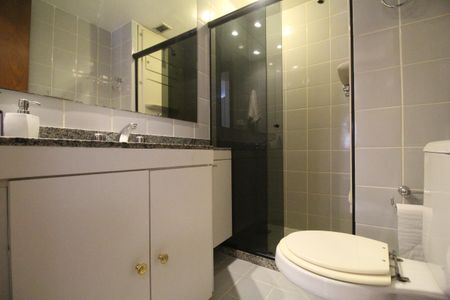 Apartamento para alugar com 74m², 2 quartos e 1 vagaBanheiro social