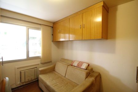 Apartamento para alugar com 74m², 2 quartos e 1 vagaQuarto