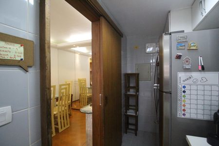 Apartamento para alugar com 74m², 2 quartos e 1 vagaCozinha