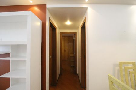 Apartamento para alugar com 74m², 2 quartos e 1 vagaSala