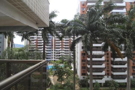 Apartamento para alugar com 74m², 2 quartos e 1 vagaSuíte - Vista