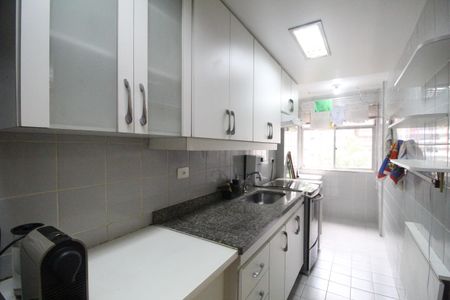 Apartamento para alugar com 74m², 2 quartos e 1 vagaCozinha