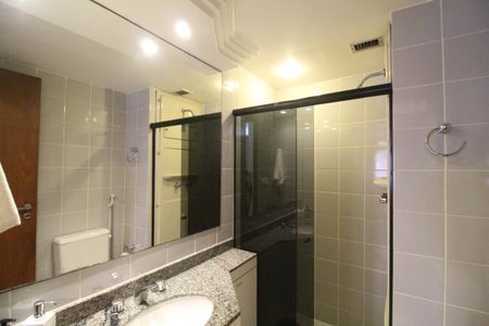 Apartamento para alugar com 74m², 2 quartos e 1 vagaBanheiro social