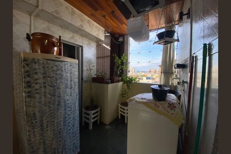 Casa à venda com 117m², 2 quartos e 1 vagaÁrea de Serviço