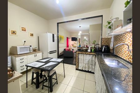 Casa à venda com 117m², 2 quartos e 1 vagaCozinha