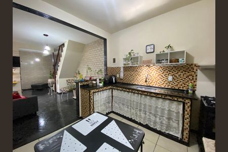 Casa à venda com 117m², 2 quartos e 1 vagaCozinha 