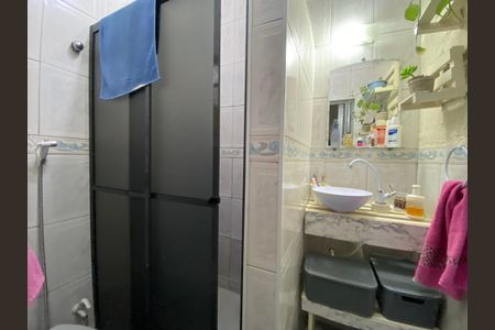 Casa à venda com 117m², 2 quartos e 1 vagaBanheiro Quarto 2