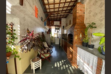 Casa à venda com 117m², 2 quartos e 1 vagaTerraço