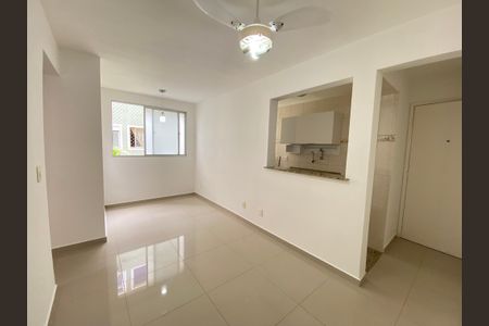 Sala de apartamento à venda com 2 quartos, 48m² em Lins de Vasconcelos, Rio de Janeiro