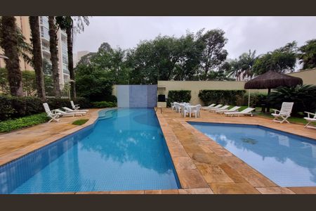 Apartamento para alugar com 60m², 1 quarto e 2 vagasÁrea comum - Piscina