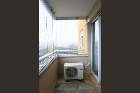 Apartamento para alugar com 60m², 1 quarto e 2 vagasVaranda