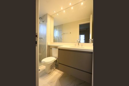 Apartamento para alugar com 60m², 1 quarto e 2 vagasBanheiro da Suíte