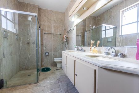 Apartamento para alugar com 488m², 5 quartos e 3 vagasBanheiro