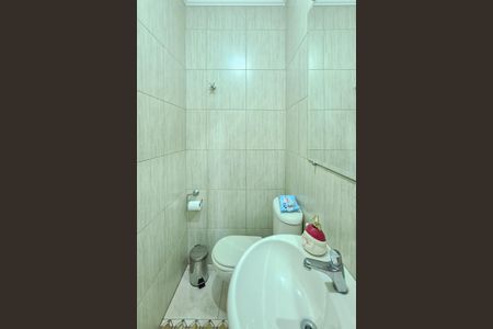 Casa à venda com 243m², 3 quartos e 4 vagasLavabo