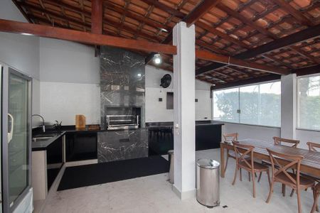 Apartamento à venda com 78m², 2 quartos e 2 vagasÁrea comum - Churrasqueira