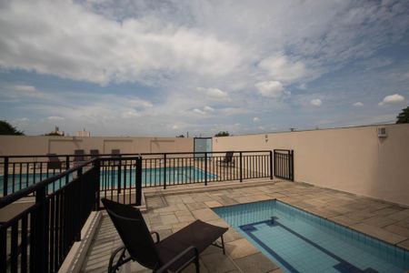 Apartamento à venda com 78m², 2 quartos e 2 vagasÁrea comum - Piscina