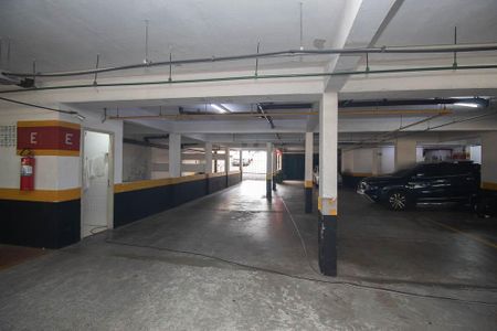 Apartamento à venda com 78m², 2 quartos e 2 vagasGaragem