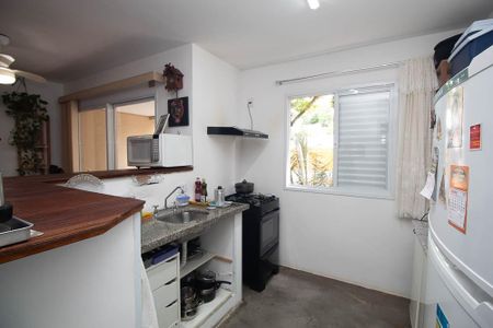 Apartamento à venda com 78m², 2 quartos e 2 vagasCozinha 