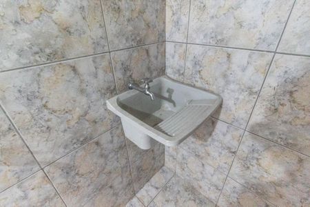 Casa para alugar com 35m², 1 quarto e sem vagaÁrea de serviço