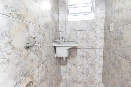 Casa para alugar com 35m², 1 quarto e sem vagaÁrea de serviço